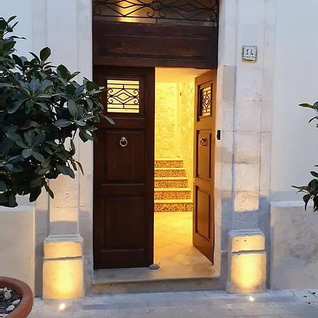 シラクーサPalazzo Giufaアパートメント エクステリア 写真